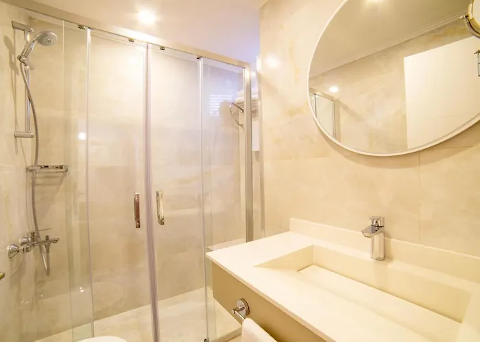 Golda Αττάλεια