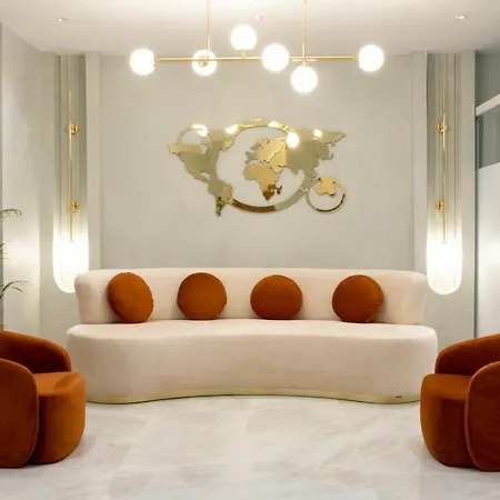 Golda Hotel
