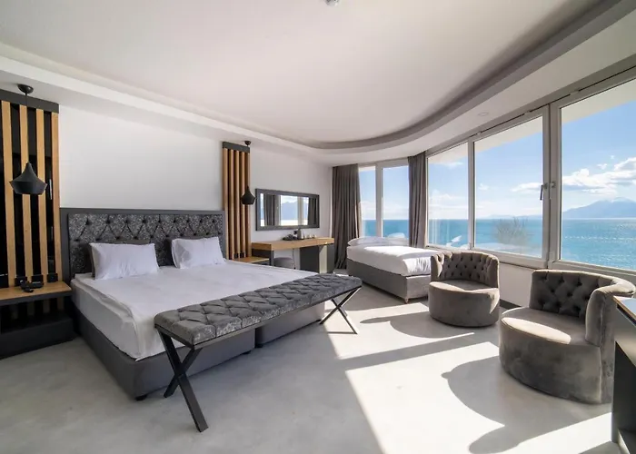 Golda Hotel 3*