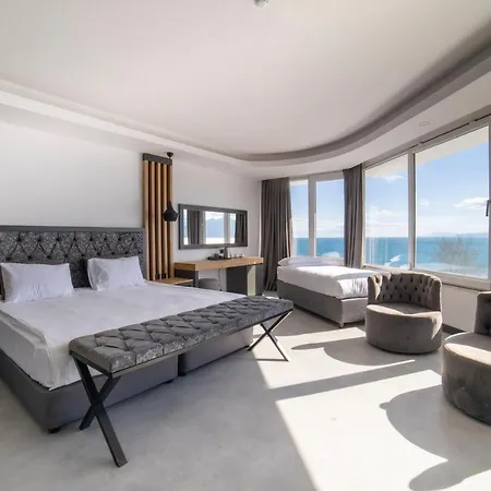 Golda Hotel 3*